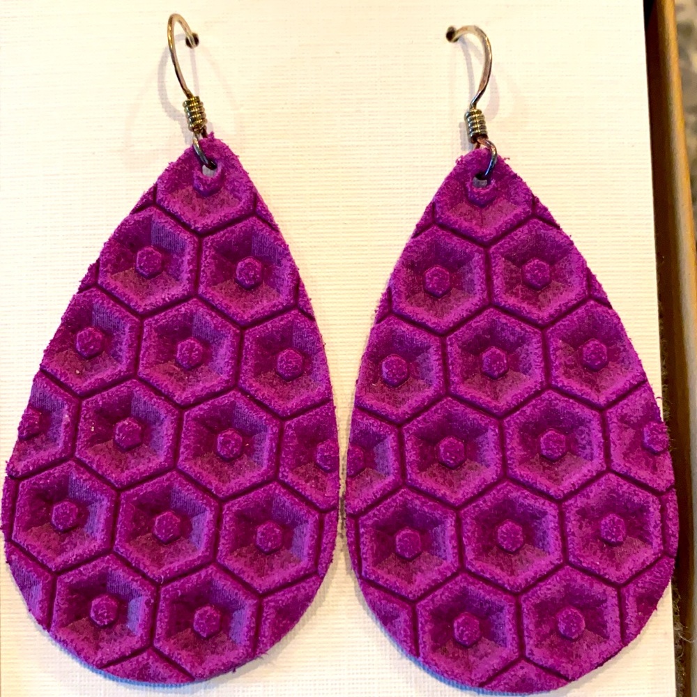 Nickel & Suede Orchid Blossom